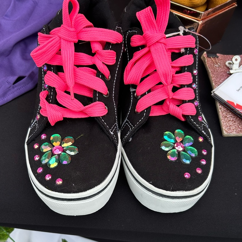 Decorative girl shoes